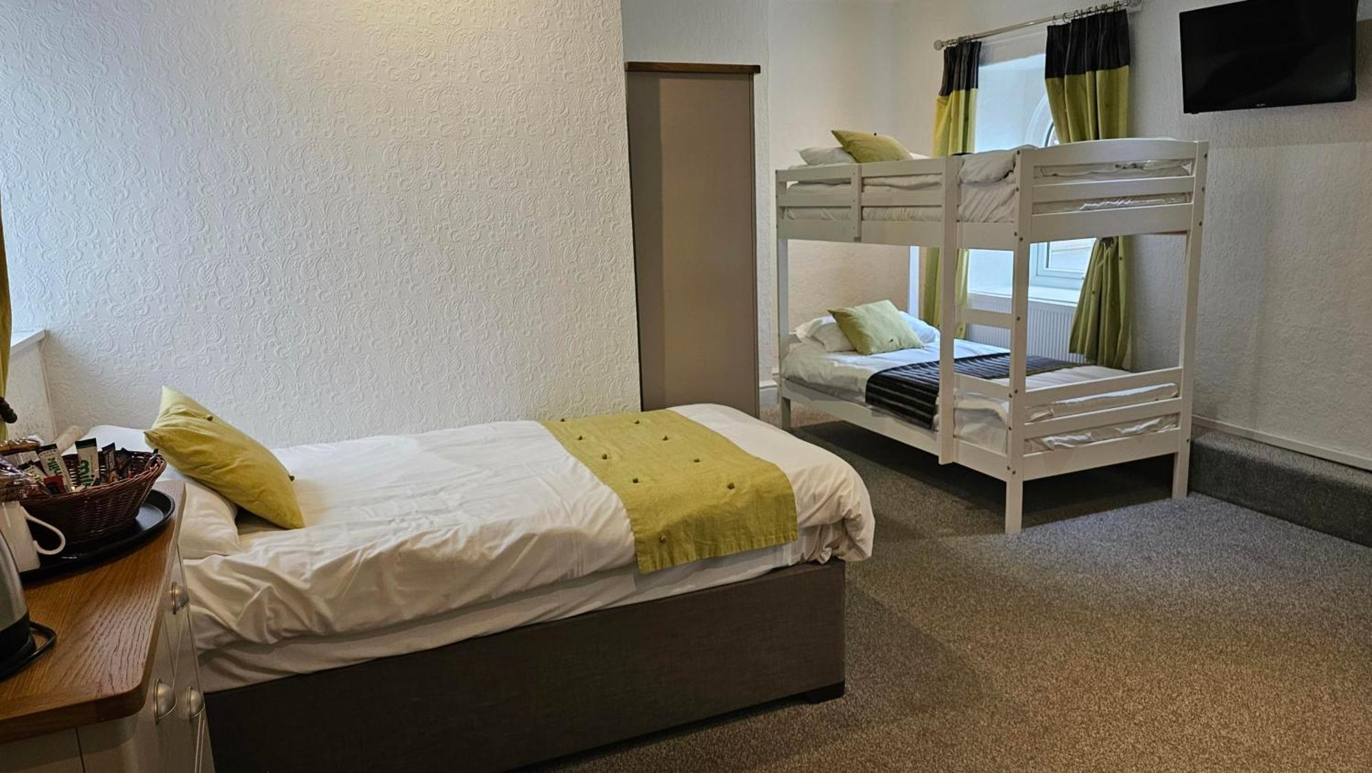 Hotel Rudyard Leek Εξωτερικό φωτογραφία