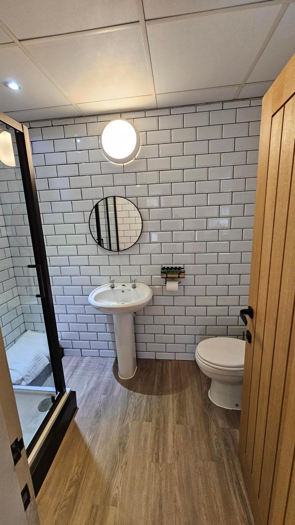 Hotel Rudyard Leek Εξωτερικό φωτογραφία