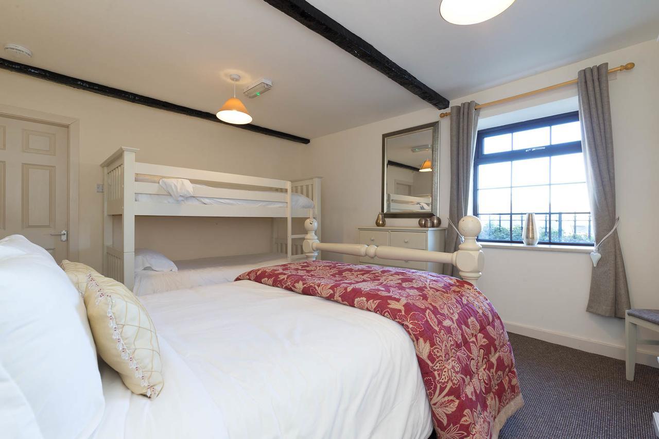 Hotel Rudyard Leek Εξωτερικό φωτογραφία